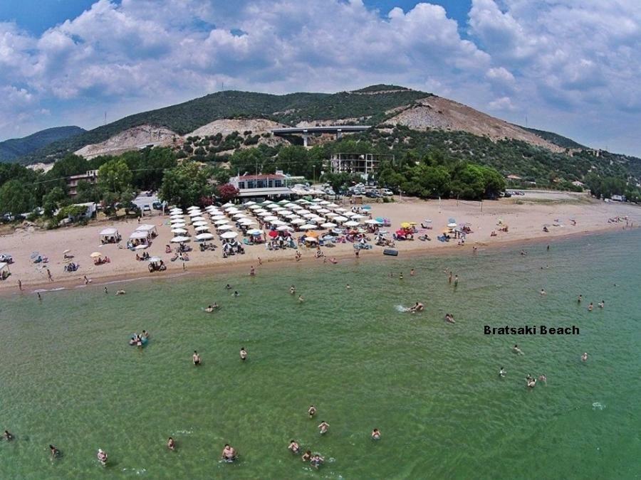 Α Lovely Home For A Summer Vacation Asproválta Eksteriør billede
