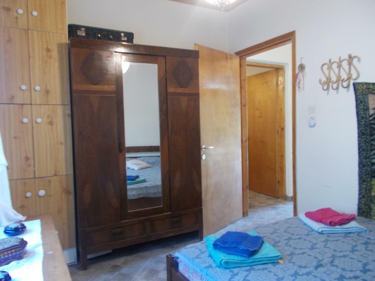 Α Lovely Home For A Summer Vacation Asproválta Eksteriør billede